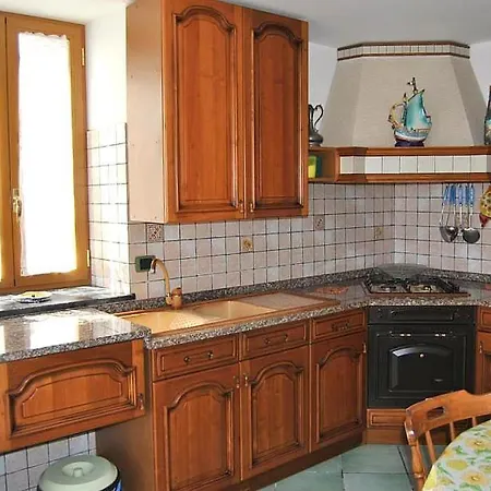 Sleeps 4 Pool Wifi *