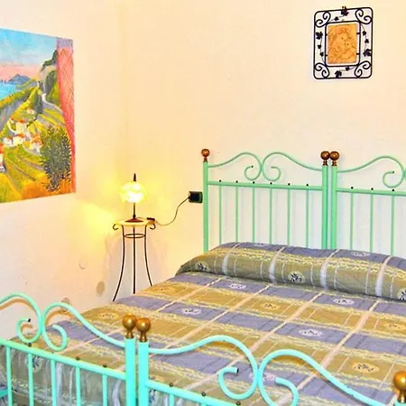 Apartment Sleeps 4 Pool Wifi *